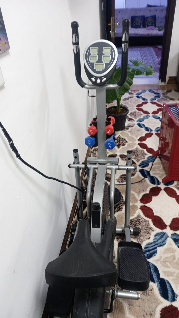 للبيع نضافه 90 بل100 سعر 125الف الي يريد يجي خاص


**إذا كنت صاحب هذا الإعلان وتريد حذفه لأي سبب، رجاءا أرسل رسالة إلى الدعم الفني**