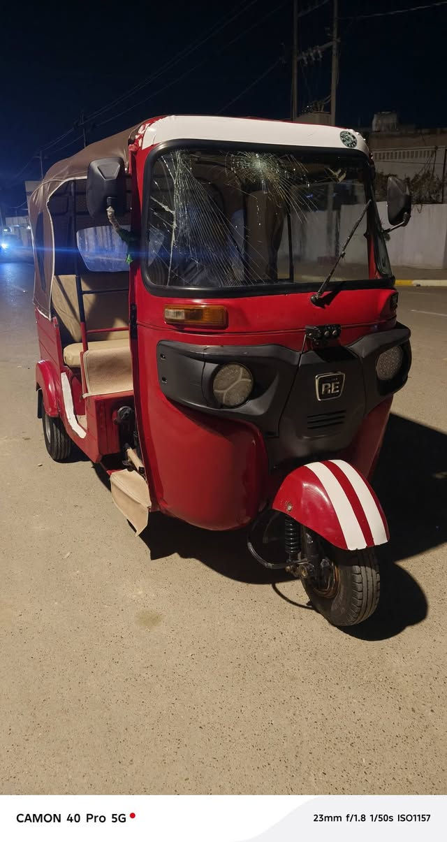 السلام عليكم تكتك للبيع موديل 18 اوراق تكتك معمره من كلشي دبلات لوي جديد بنزات مجفت جديد خياست ملكطه وبعد هواي شغلات معمره بيها رقمي ***********/  مكاني كربلاء طويرج
