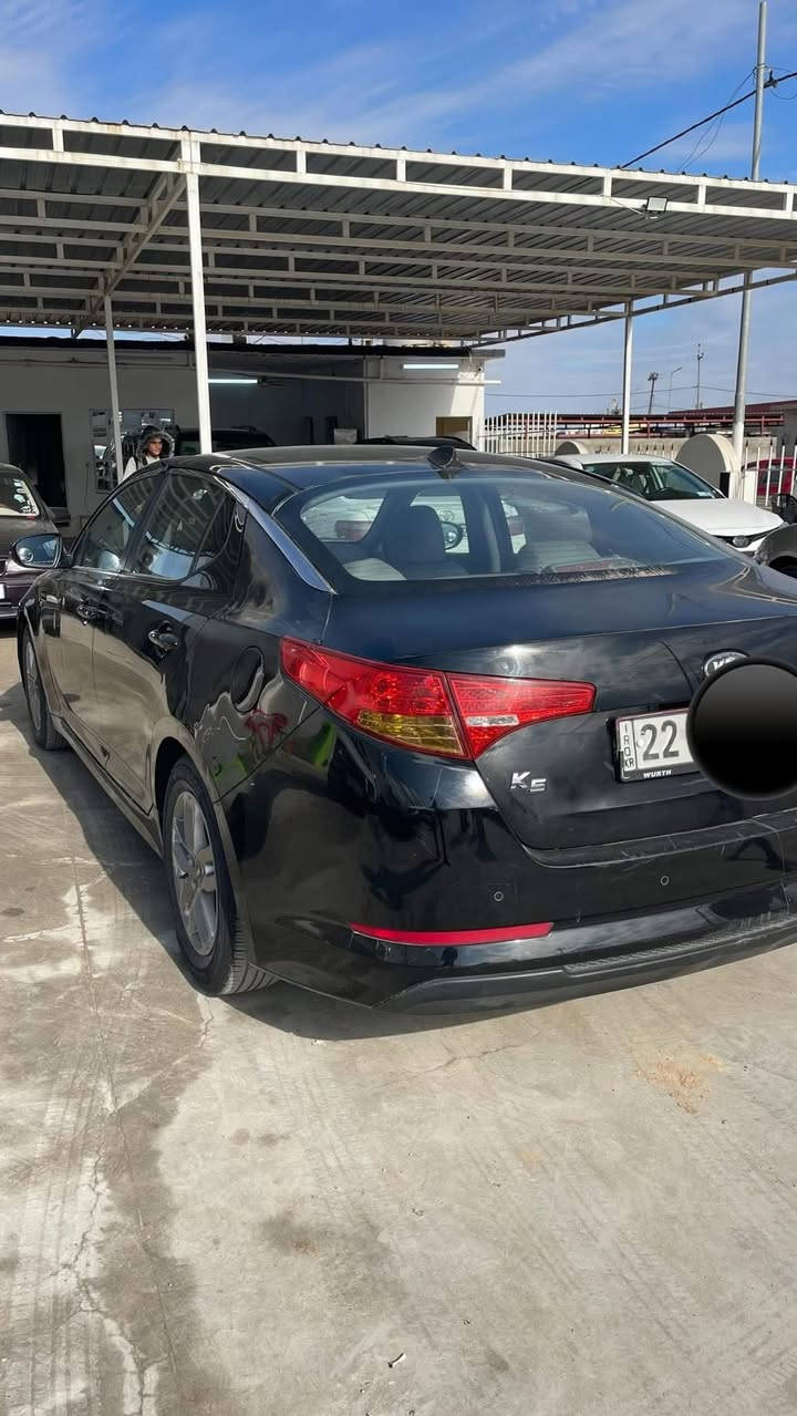 السلام عليكم ورحمة الله وبركاته سياره اوبتما موديل 2015السياره كص يعتي ادوات محرك دوش السياره متومه وشغلتها دقيقه %100سياره مواصفاتها عالميه سياره ما ناقصها شي فقط سايق كير ومحرك شرط كفاله من نقل جثه من عشائر مكفوله السعر 50وبيها مجال *********** هاذا الرقم واتساب واتصال متواجد
