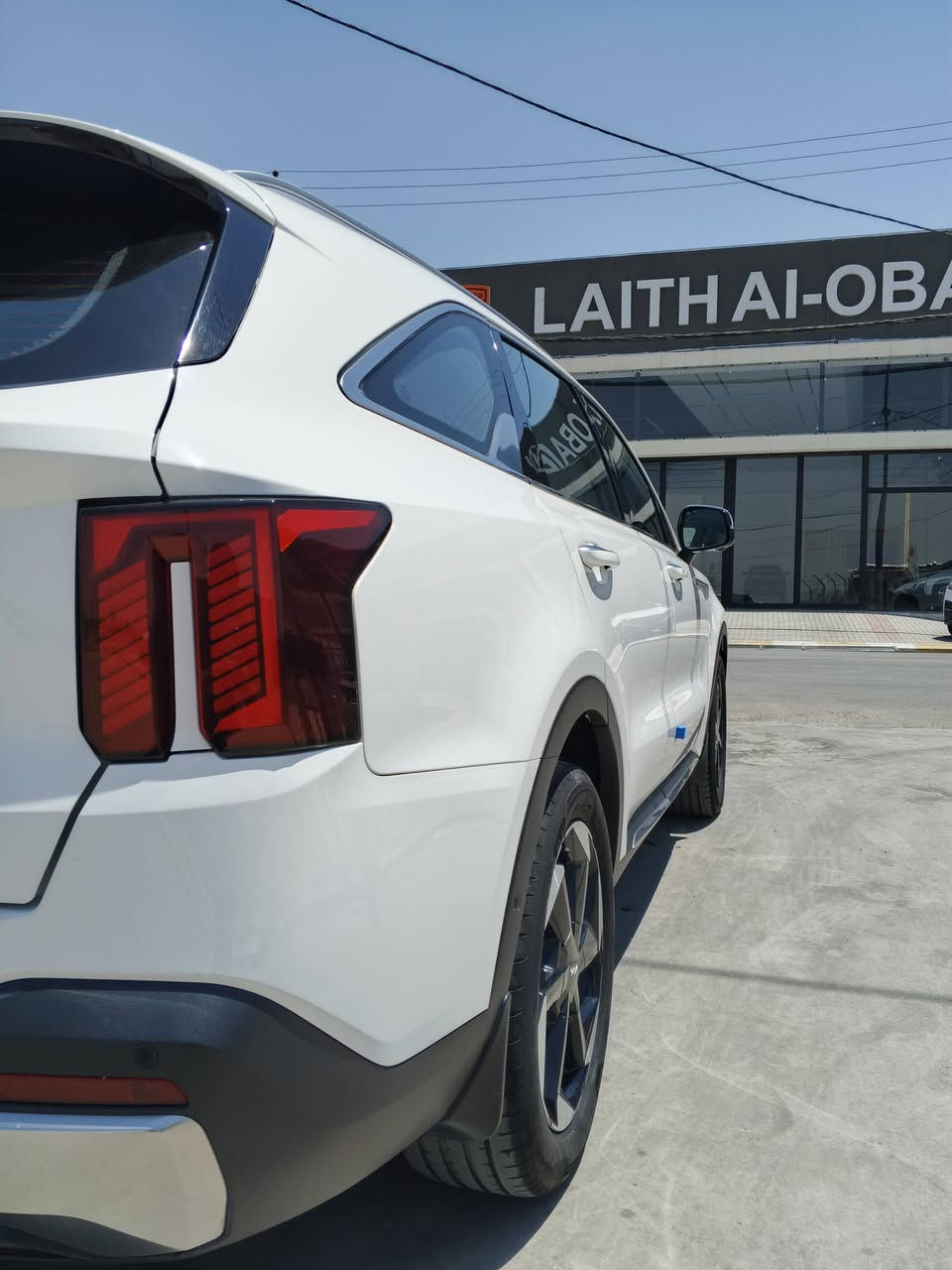 🚘 للبيع | كيا سورينتو 2024 🚘
سيارة نظيفة جداً، بحالة ممتازة ومواصفات فول.

✅ موديل 2024
✅ الممشى: 48 ألف كم
✅ محرك 4 سلندر اقتصادي
✅ ضمان شامل
✅ تشغيل عن بعد 
✅ سقف بانوراما
✅ كشنات جلد
✅ تحكم كهربائي بالمقاعد
✅ كاميرات 360 درجة (5 كاميرات)
✅ حساسات اصطفاف أمامية وخلفية
✅ شحن لاسلكي للجوال
✅ منافذ USB و Type-C
✅ أوضاع قيادة (Drive Mode)
✅ Auto Hold
✅ فرامل يد إلكترونية (EPB)
✅ مساحات خزن وحاملات أكواب

🔹 السيارة باسمي وشرط التحويل.
🔹 بيها ملاحظة بسيطة جداً فقط.
🔹 السيارة، نظيفة جداً ومواصفاتها جميلة.

📩 للاستفسار والتواصل على الخاص أو الاتصال.
***********
