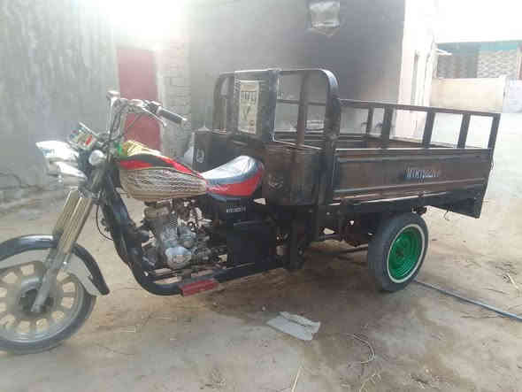 ستوتة للبيع مديل 2014 اوراق اصولية 
مداور من وكيل شاصي كفاله عامة 
محرك ناعم نكرة سلف كهربائيات شغاله 
زوج تايرات خطة جدد مكاني مشخاب ***********
سعرها 1250 وبيها مجال  ترهم مراوس
