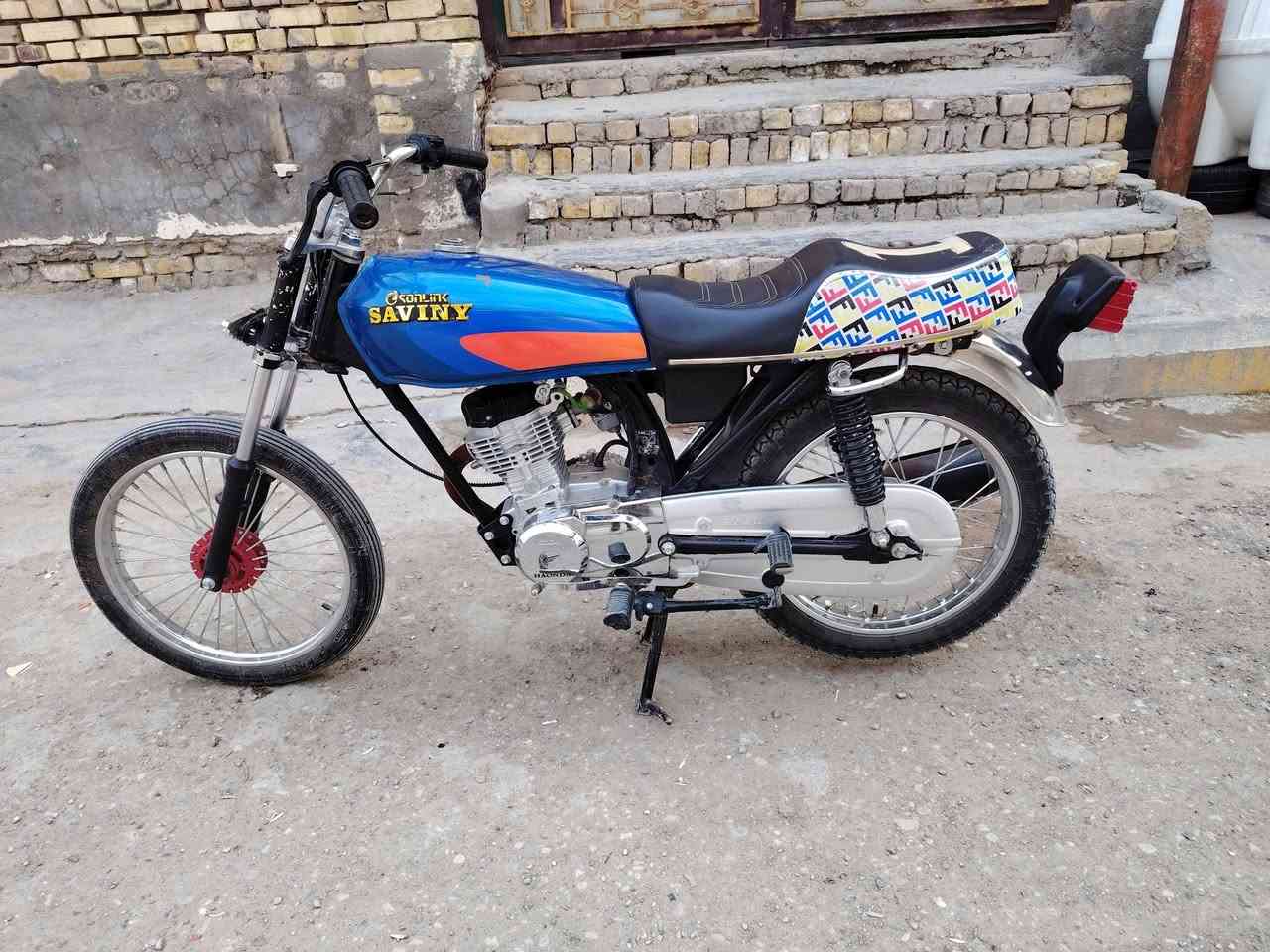 سلام عليكم للبيع رقم وسنويه باسمي دراجه تفيلس ما مفيلسه  ***********
