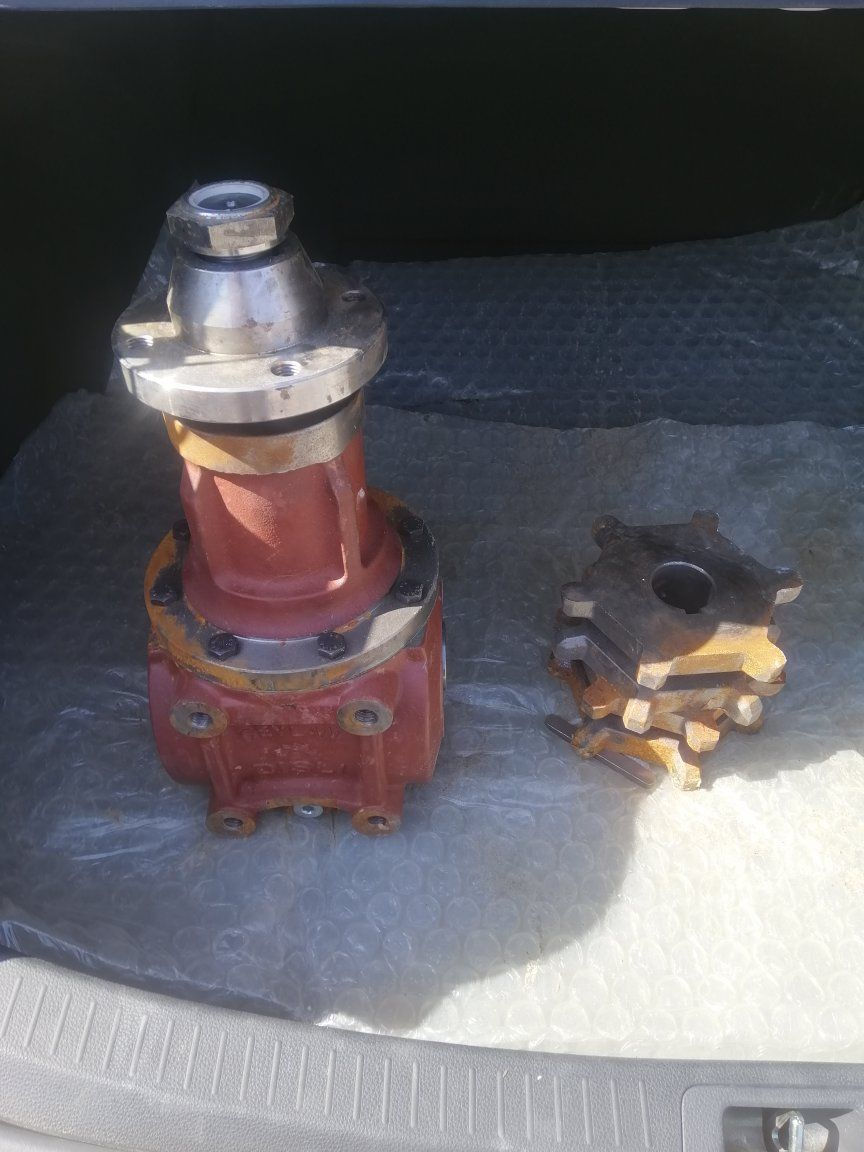 يتوفر لدينا قطع غيار جميع عرباين دمن گيربوس دشلي اصلي للبيع للإستفسار الاتصال على الرقم ***********
