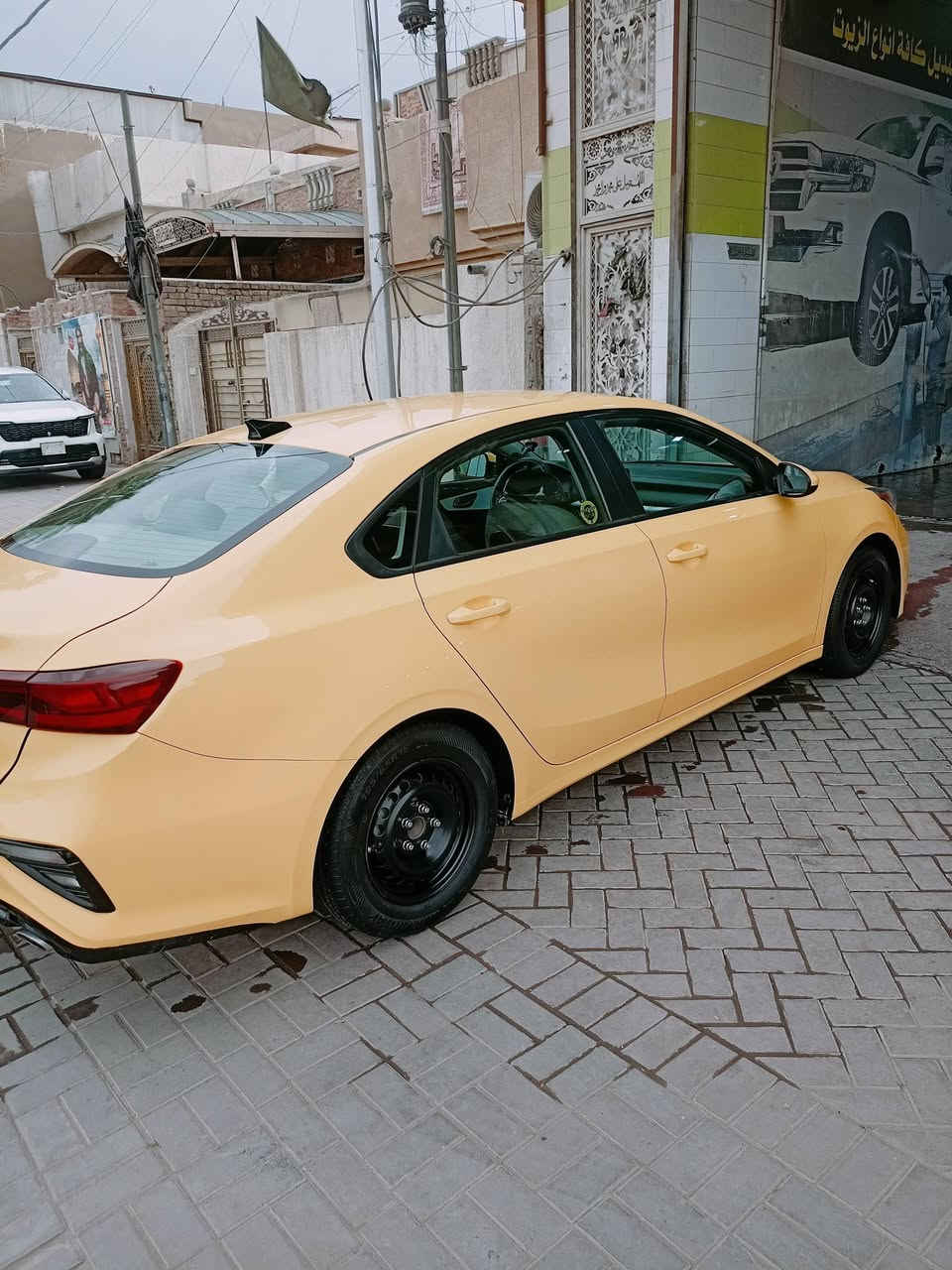 كيا فورتي موديل 2021 نص فول صور الحادث مرفوقه بالمنشور السعر 155 وبيها مجال للاستفسار *********** مكاني مدينه الصدر بل حقيقه احلا من الصوره محرك 2000دوش مكينه وكير كفاله رقم بغداد باسمي بيها منضومه غاز
