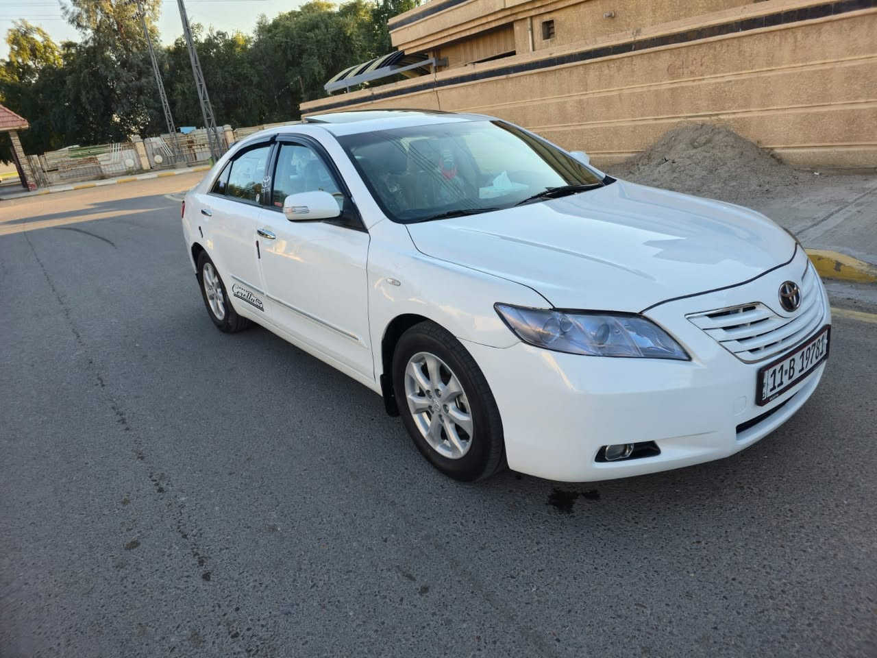 السلام عليكم.   للبيع كامري.    موديل 2008
رقم بغداد.     دولي.   تحويل مباشر. 

خليجي.   محرك. 2400.  

كير.   محرك.   صدر.   تبريد.    تخم تاير 

جاهزه من كلشي.  

صبغ اماكن محدده. سونار مرفق مع صور

مكاني..  الانبار. الفلوجه. حي العسكري

السعر. 117 

رقم الهاتف.***********
