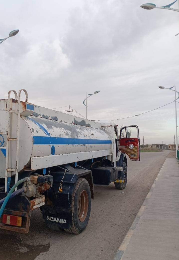 المكان السماوه ناحية الكرامه
ابو اردين موديل 87 
تنكر بلاد بالسنويه. تنكر رقم نجف دولي سنويه جديده 
شاصي مكفول. محرك وكير واكسن وحداديه وكرهبايات كلهن تمام توايد انضاف
دوشمه جديده قماره بلاد بيه خياس بسيط 
دشبول باغه بلاد 
السعر اتصال او خاص *********** 
ا
