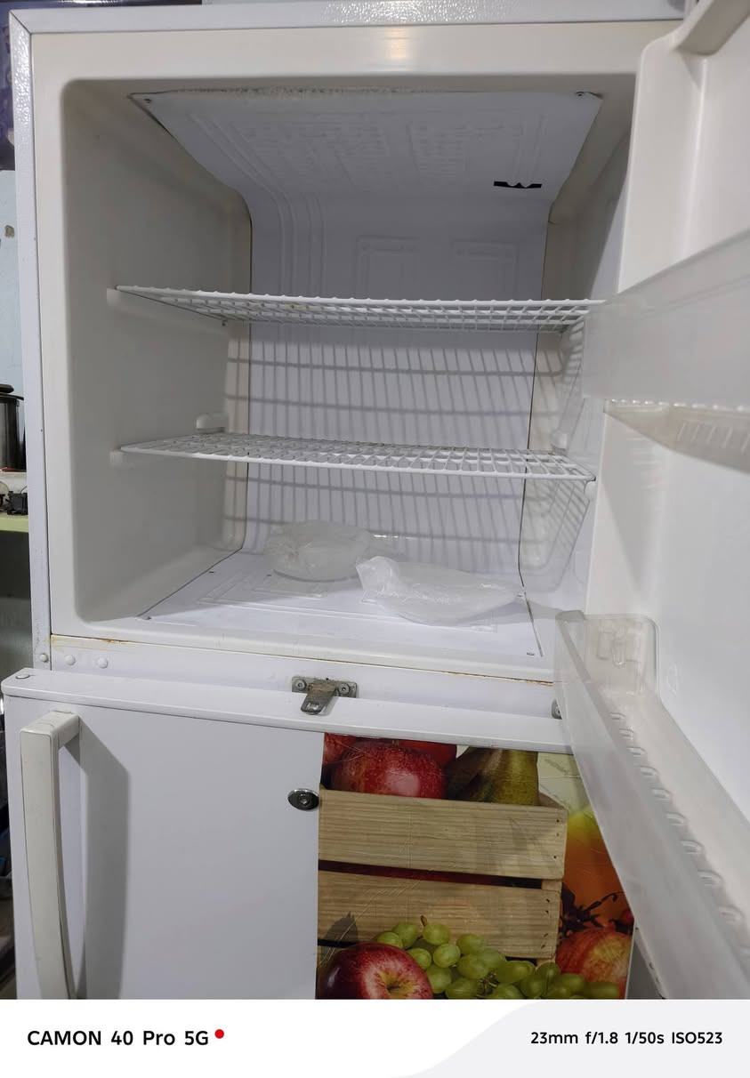 ثلاجة اونكس حجم جبير ٢٦ قدم نظيفة جدا تجميد فول ب٢٢٥
بعقوبة حي المعلمين


**إذا كنت صاحب هذا الإعلان وتريد حذفه لأي سبب، رجاءا أرسل رسالة إلى الدعم الفني**