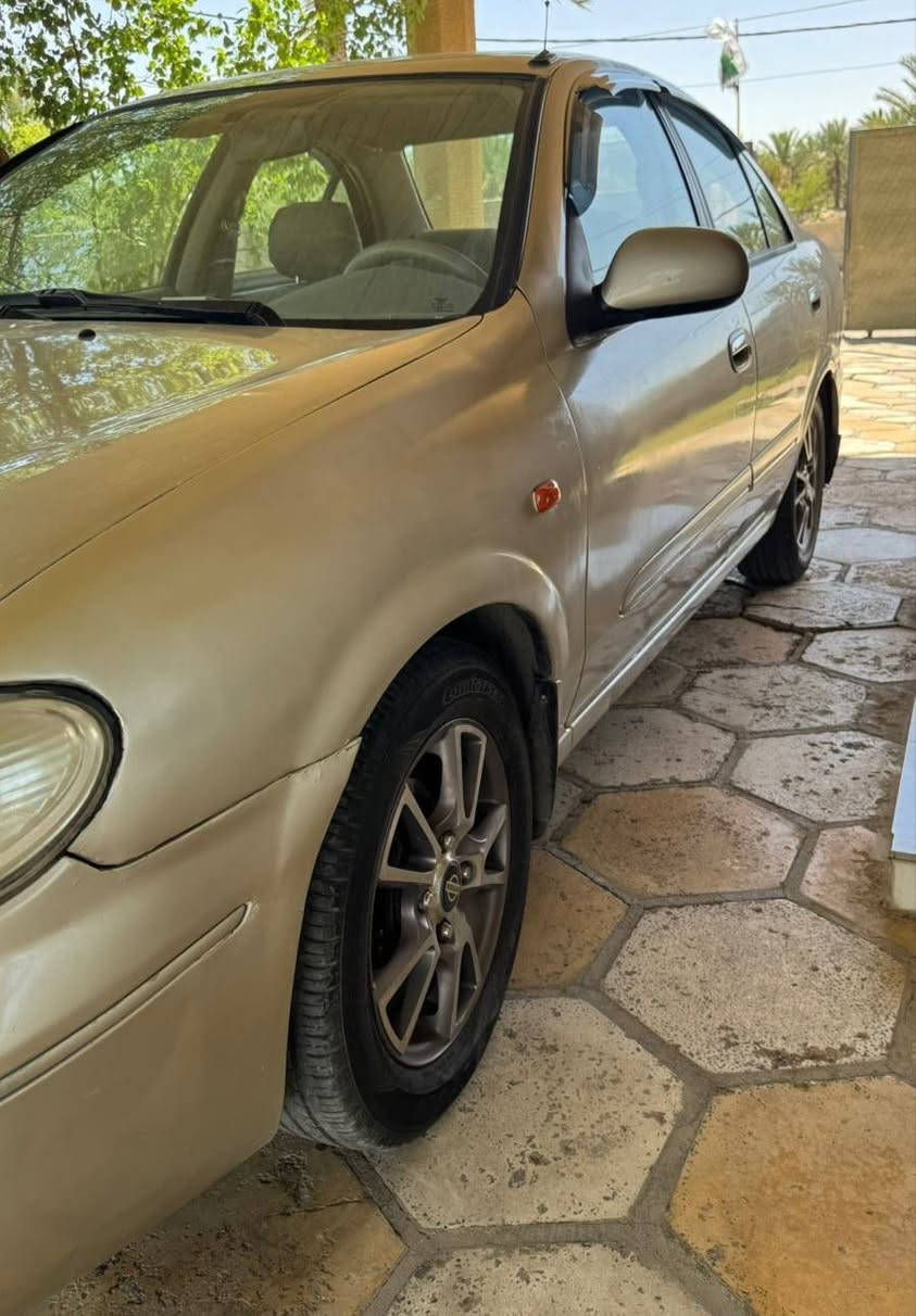 السلام عليكم       نيسان سني للبيع 2005 🚗
🇯🇵 رقم دولي
⚙️ محرك 1600
❄️ تبريد شغال
✨ سيارة مرتبة ونظيفة
✅ صدر نضافة 60٪
✅ بيها جاملغات ثنين تبديل والخلفي بي صبغ 
✅ البنيد صبغ
💰 السعر: 75 ورقة قابل للتفاوض
📍 الموقع: بغداد - المحمودية
📞 للتواصل: ***********
