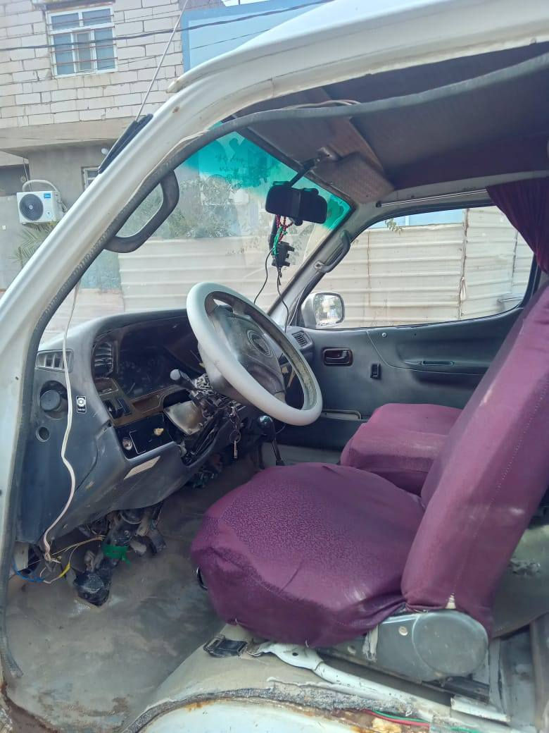 سلام عليكم فتون البيع ٢٠١٠ رقم نكليزي بسمي مكينه ونجي كير ومكينه وكسن مكفولات حداديه جديده تخم تاير كهربائيات كله شغاله مصفره مرور وهيئه وغرامت دوشمه وكاعيه ستوني مسويه مكاني النجف السعر ٥٠ وبيه مجال هذه رقمي ***********
