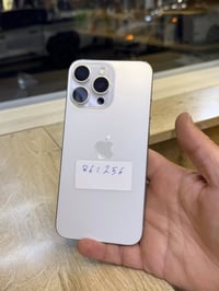 ايفون 15 برو ماكس ابيض واسود بطارية 86 بسعر مليون 07760778866 07865403...