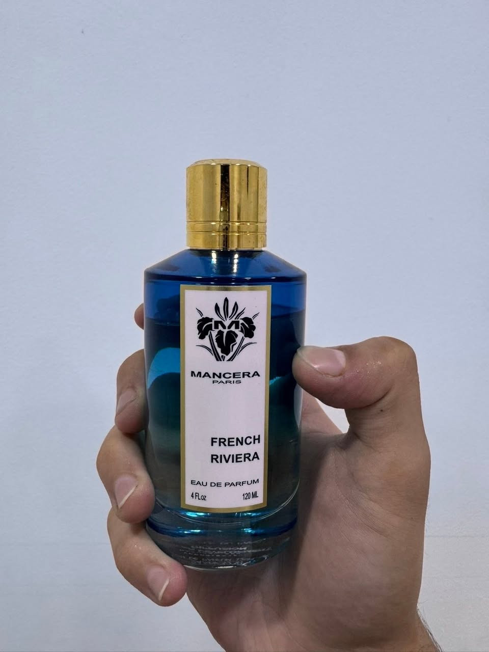 عطر Mancera French Riviera أصلي 100%
✔️ حجم 120ml
✔️ كامل مع العلبة والكيس
✔️ استخدام خفيف جداً (شبه جديد)
✔️ ثبات وفوحان قوي 🔥

💰 السعر: 130,000 دينار (قابل للتفاوض)
🚚 توصيل مجاني


**إذا كنت صاحب هذا الإعلان وتريد حذفه لأي سبب، رجاءا أرسل رسالة إلى الدعم الفني**