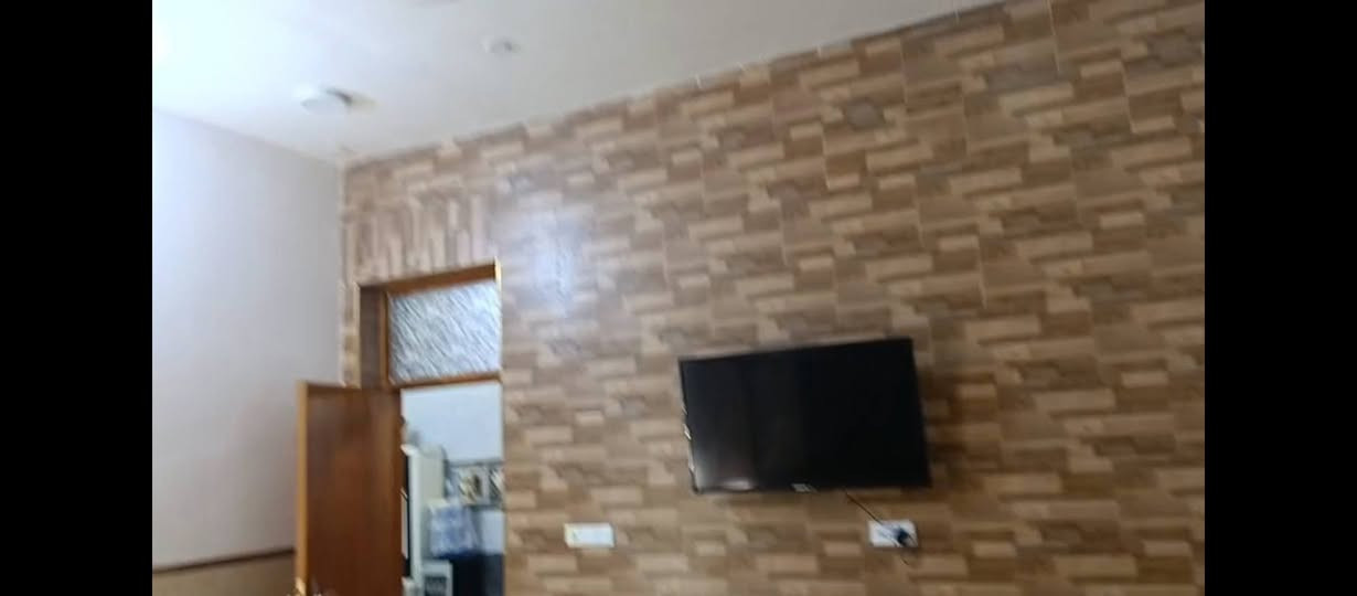 منزل للبيع بناء درجه اولى مربع كلش هادئ  موقع كلش مميز  التل الاثري المساحه 126 متر واجهيه 9 قريب على الشارع حله بغداد الاستفسار اكثر الاتصال على الرقم ***********/ ***********
