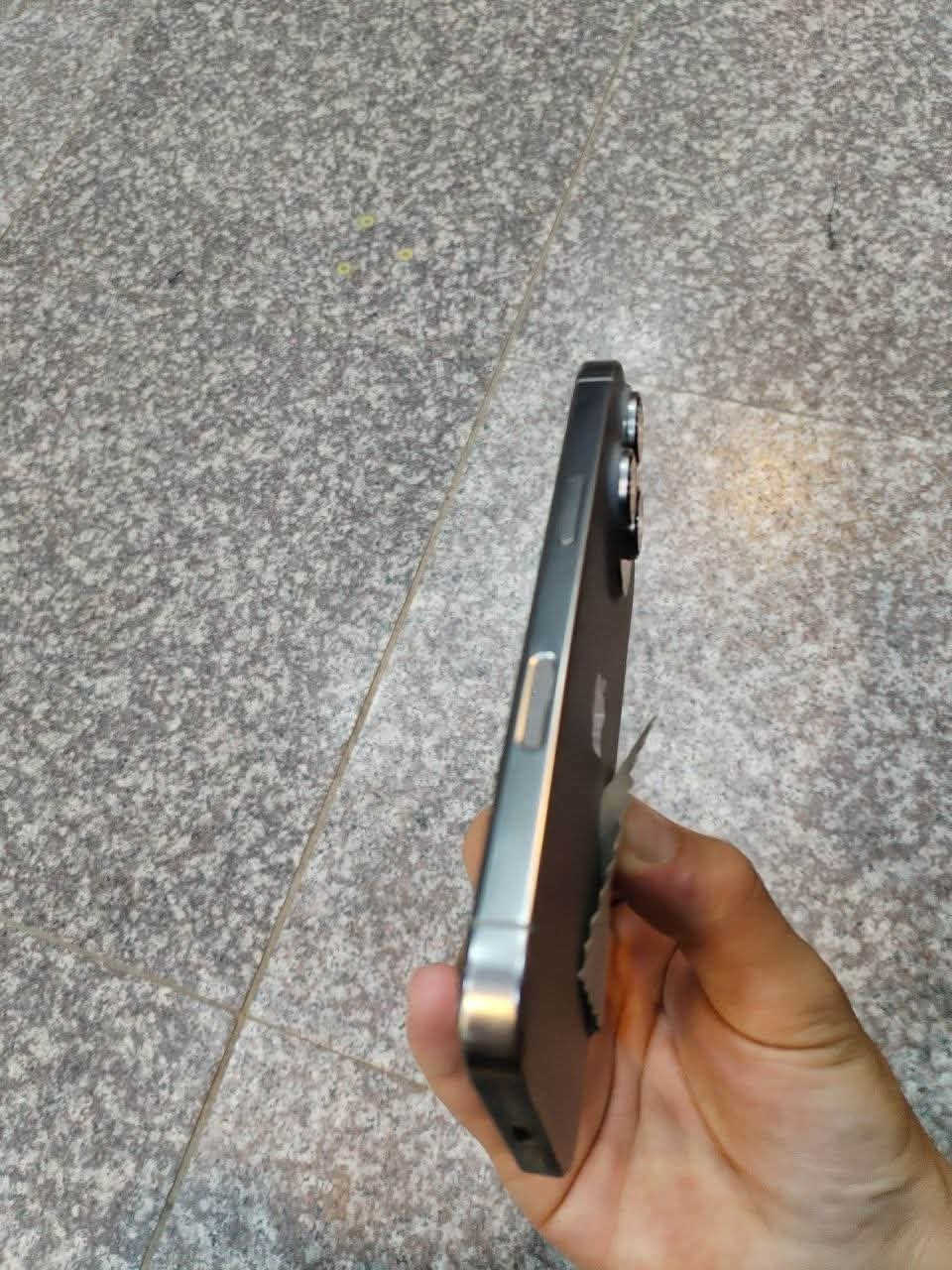 ايفون 16pro فقط
مكفول كفاله عامه 
بطاريه 92
ذاكره 128
كارتون موجود 
كلش نظيف الجهاز 
مكاني بابل
***********
