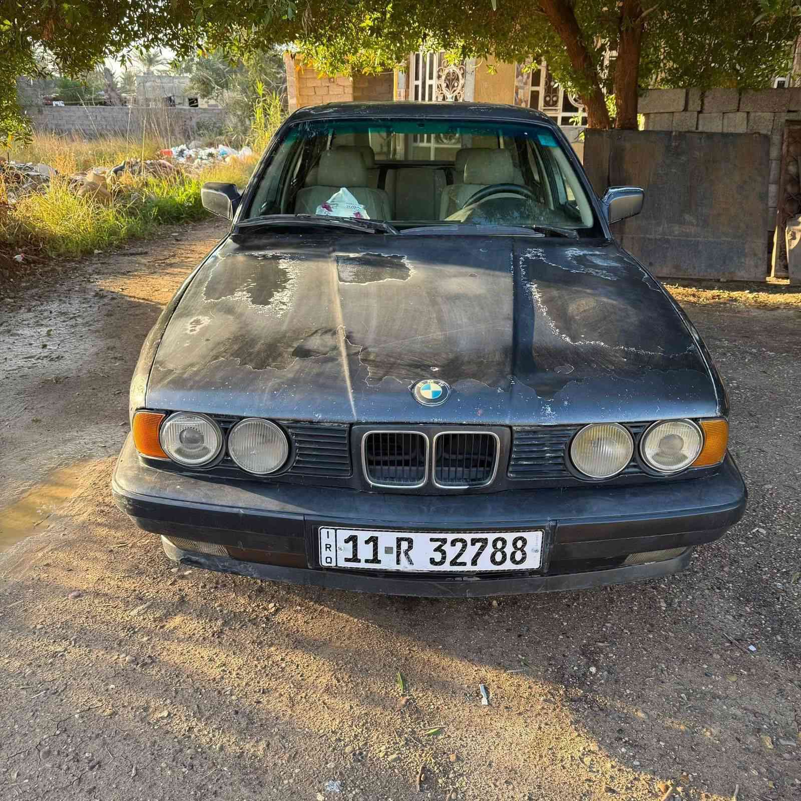 سلام عليكم بي ام دبليو للبيع 535i
سياره بدون حادث سيارة نضيفه معتنين بيه حيل 
مواصفات السياره...
1- فتحة سقف 
2- حساس امامي 
3- كشنات كهربائي 
4- كشنات تفئه و تبريد 
5- تبريد شغال عل السويج ثلج ❄️ 
سعر سياره...
.  49 ورقة وبيه مجال للطيبين.
رقم ***********
