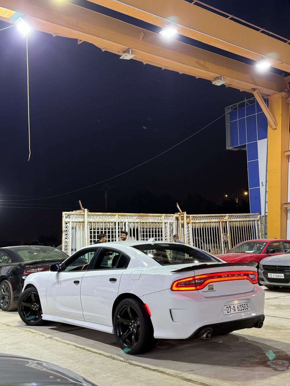 اللهم صل على محمد وال محمد السلام عليكم للبيع او المراوس دوج شارجر مديل 2016 اصل اصل #اصل السونار مرفق بلمنشور 
السعر 170 وبيها مجال المواصفات 
1 شاشه كبيره
2كامره دواره 
3لدات سكن 
4ويلكب نجمه 
5كشنات جلد 
6كشنات كهرباء 
7حساسات
8تحديث كت SRT 
9 العنوان ناصريه مركز 
الرقم للاستفسار ***********
