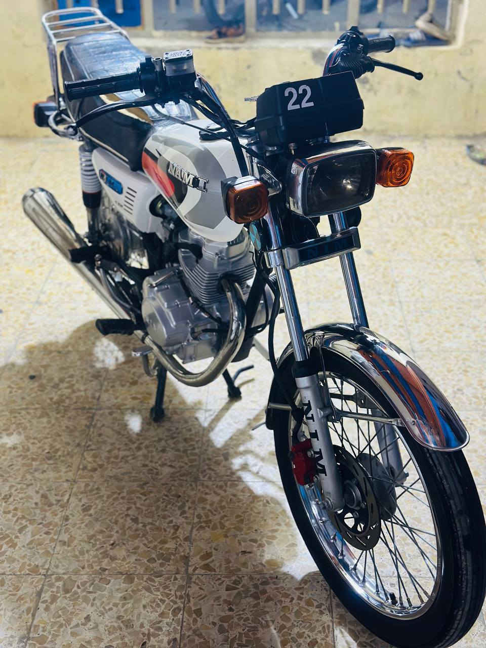 السلام عليكم دراجه ٤ كير نامه للبيع شلامجه الاصلي موديل ٢٣  كفاله عامه رقم وسنويه 
الهاتف ***********
***********
