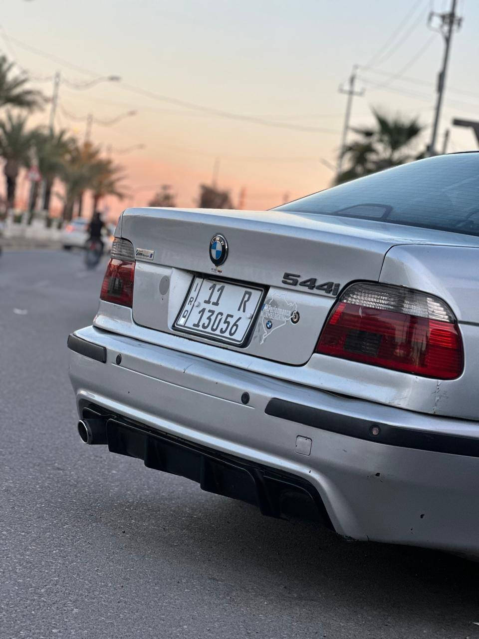 السلام عليكم
e39 535 V8

أنا الشرعي كابون بيها مشروع وطني هزه جديده 

سياره كلها على البلادي بدون حادث صبغ عام فقط كلير بدون اي معجون 

ويل M بلادي 

دعاميه امامي وخلفي M مع حساس كامل 

كشن كهرب وخزن وتدفئة كلها شغال 

بيها تحريكه معدل نار 🔥 

برادات كهرب 

سستم سماعة 🔊 Pw4 من انقه الأصوات 

داش كام (كامره امامي)

شاشه كبيره (كامره خلفي)

تحكم سترين

مثبت السرعه 

منضومه زينول ليد امامي وخلفي بلادي 

سنتر لك بلادي

سلايت  كهرب طكتين جام شوشه 

تلفون +مضخم صوت اصلي

السعر 88 ترهم مراوس حسب القناعه 

***********

الخاص مفتوح
