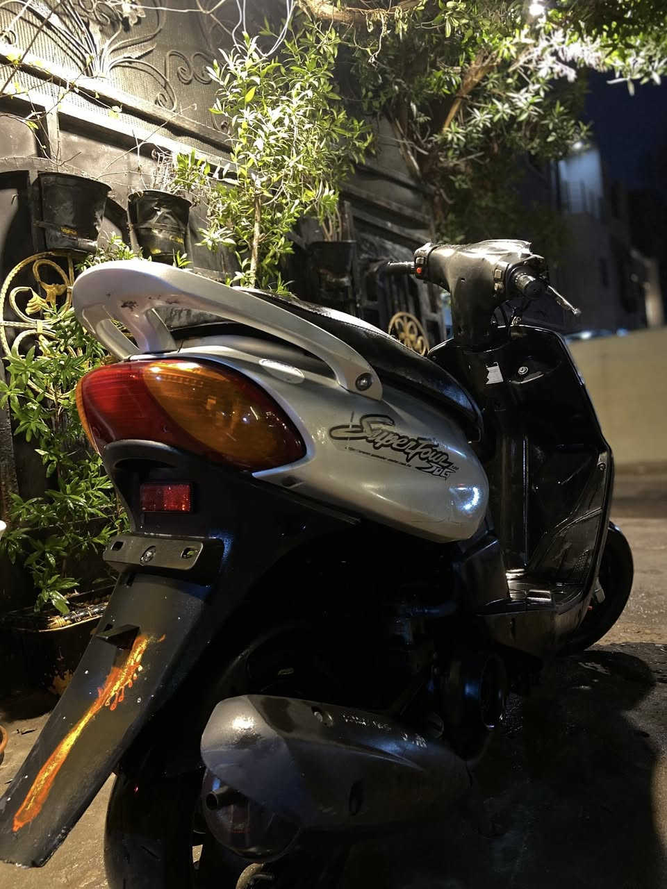 سلام عليكم ماكس قجمه للبيع
كفرات ختم واحد دراجه نكره تخبل 
مكينه مجفته تجفيت درجه اولى 
صدر رياضي دبلات رياضي 
اديرله احسن دهن موتل وبانزين محسن 
نقصه فقط كفر مال ستيرن والباقي كله جديد 
المكان بغداد الاعظميه سعر 300 قفل الاستفسار ***********
