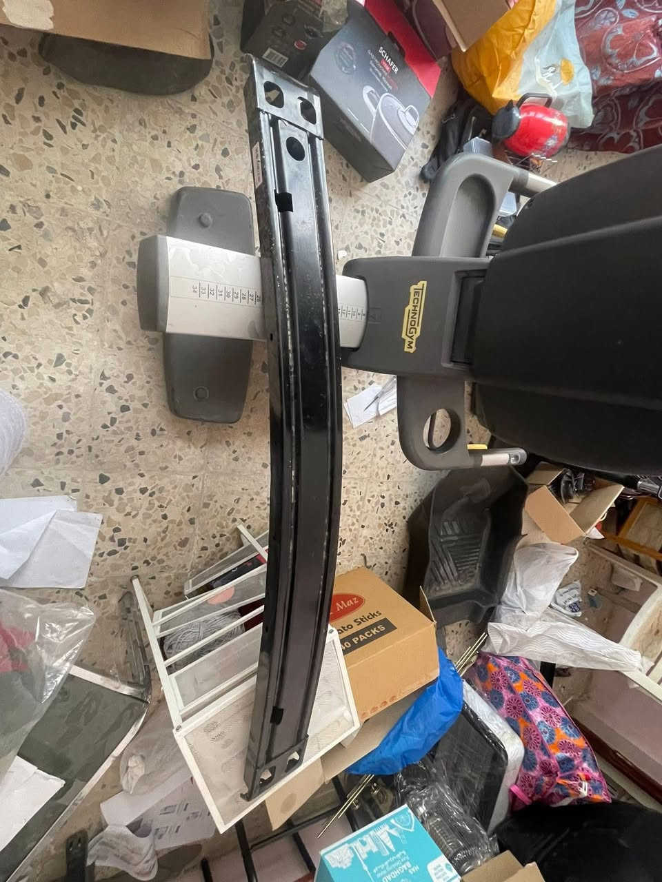 بدنه كورلا كروس تجي 4قطع للبيع
براكيت امامي للبيع
***********
