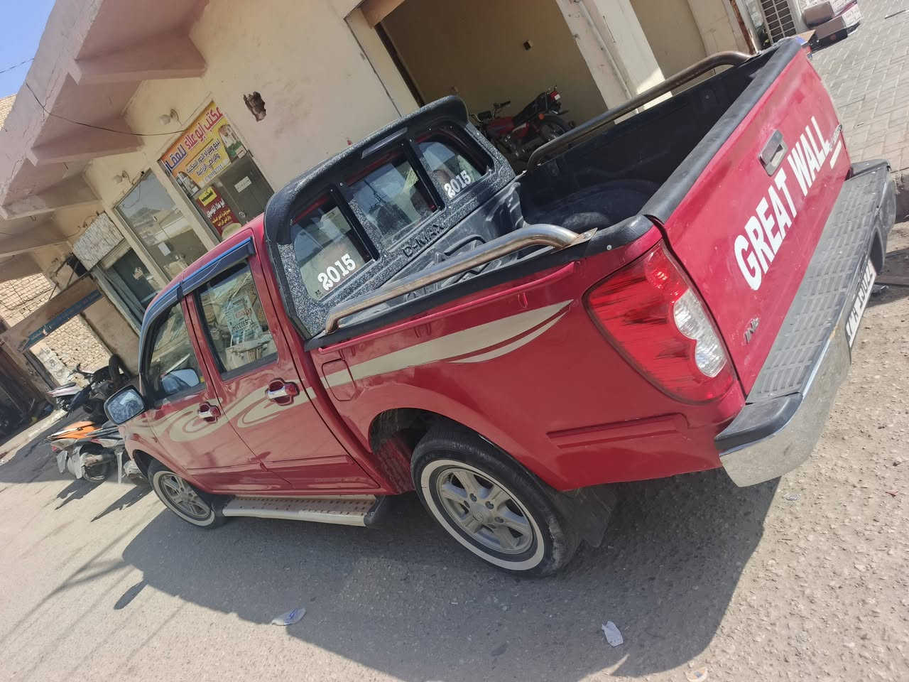 مكينه وكير وكسن وحداديه وتايرات
وتبريد كله جاهزه 
سنتر لوك كهربيات شغاله
بسمي سنويه لل٢٨
مكاني الرميثة ناحيه النجمي 
السعر ٦٨وبيها مجال حك الجيه 
الخاص مفتوح ورقمي بيه وتساب 
***********
