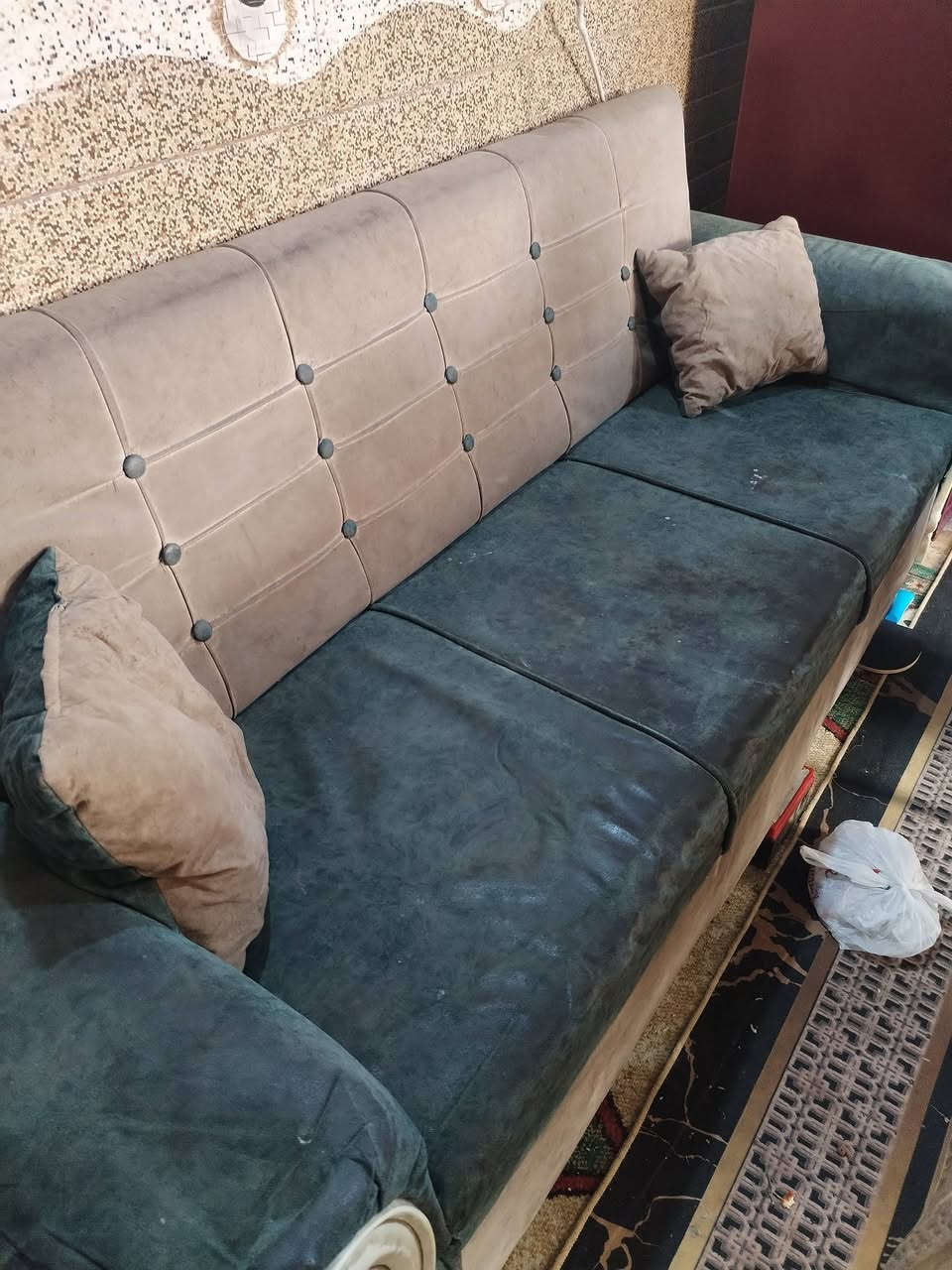 بوفيه فراش وقنفه مع ٢كرسي للبيع


**إذا كنت صاحب هذا الإعلان وتريد حذفه لأي سبب، رجاءا أرسل رسالة إلى الدعم الفني**