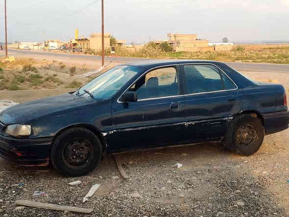 السلام عليكم ورحمة الله وبركاته 
هونداي النترا موديل 1993 رقم نينوى أخضر شرط التحويل سنوية خضرة 
گير اوتماتيك 
محرك براتون المرغوب شرط 
كهربائيات شغالة 
السيارة نظيفة تحتاج بعض الترتيبات 
السعر 22$ وبيها مجال بسيط 
للاستفسار ***********
