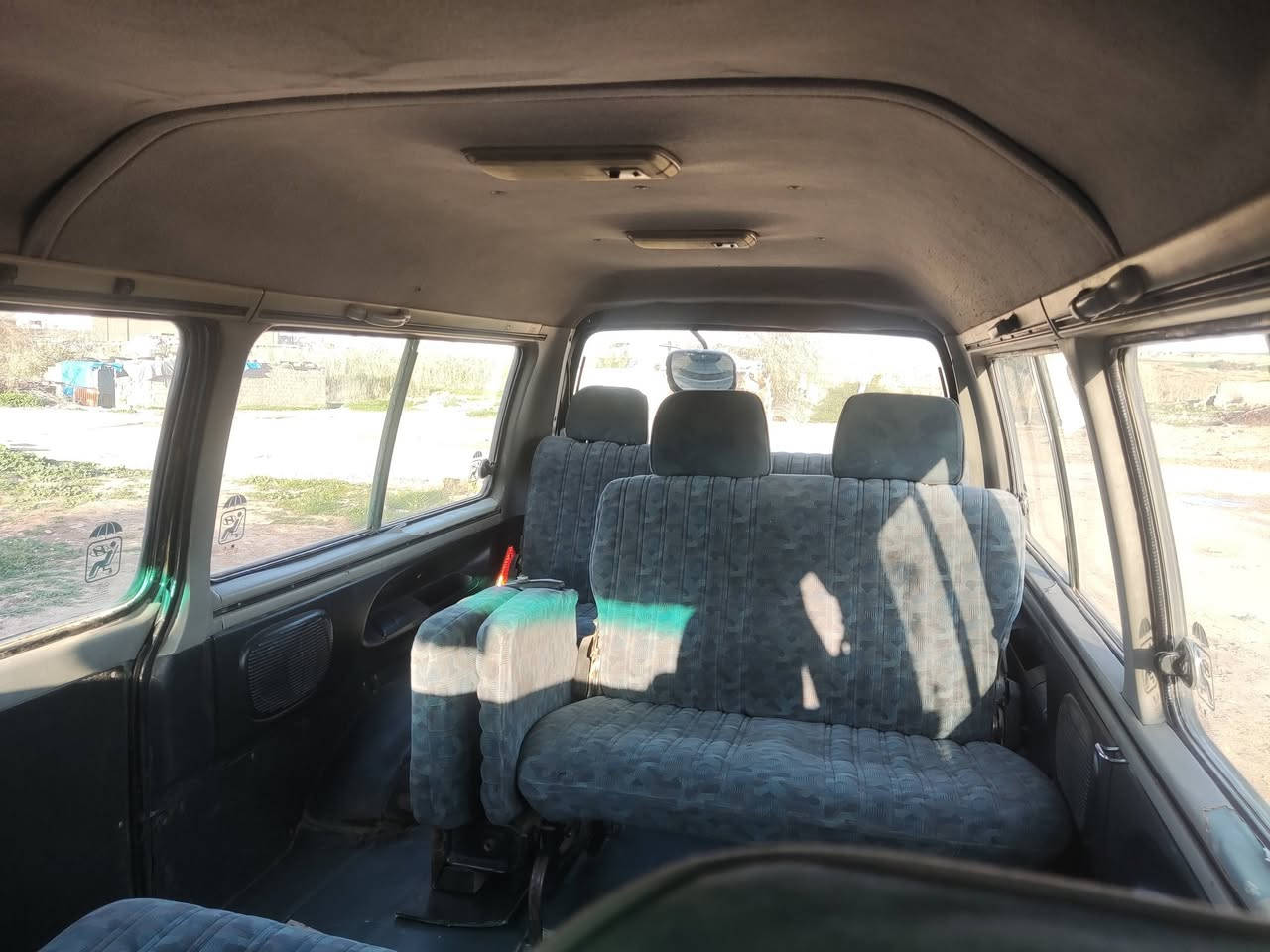 كيا للبيع رقم نينوى موديل 2000 هياء مرور صفر مكينه لاصرف ولا نفخ صبغ شركه طخم تيرات جديد السعر 75 وبيه مجال ***********
