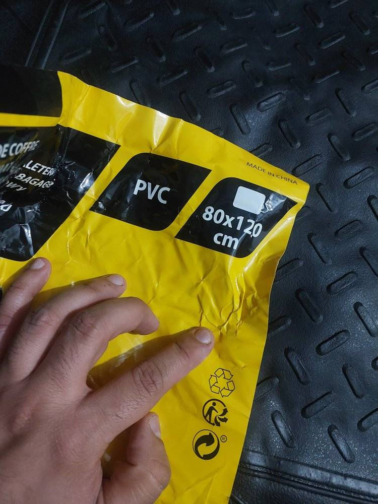 ارضية صندوق pvc 
القياس 80* 120 
السعر 15 الف


**إذا كنت صاحب هذا الإعلان وتريد حذفه لأي سبب، رجاءا أرسل رسالة إلى الدعم الفني**