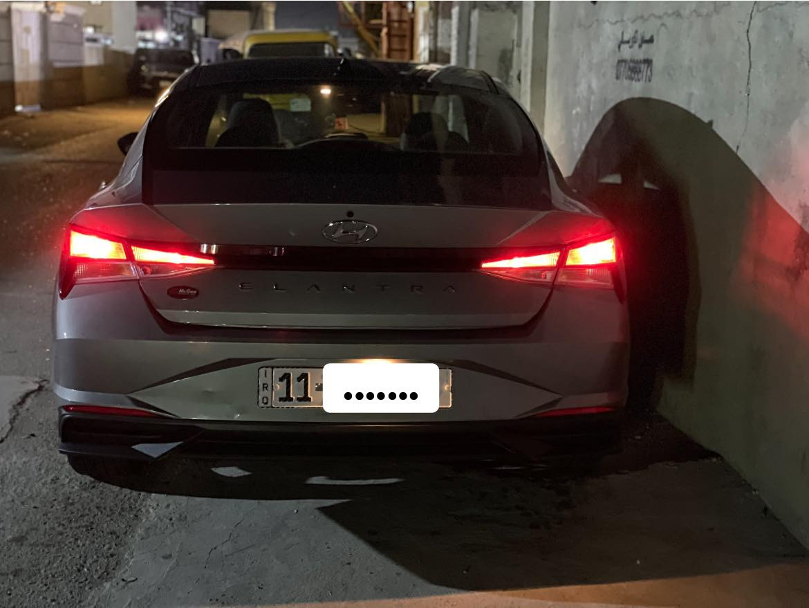 سلام عليكم 
النترا ٢٠٢٣. فول عدا الفتحة 
ماشية ٢٦ الف رقم بغداد تحويل مباشر سيارة بيها قطعه صبغ ايرباك شواصي ولغود مكفولات 
السعر ١٥٠$ وبيها مجال مكاني بغداد الشعب 
***********
