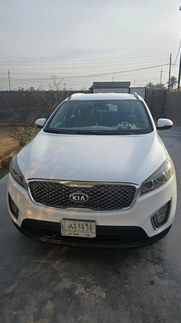 سورنتو ٢٠١٦ وارد أمريكي حادثها بنيد مبدل بدون دواخل  السيارة مكفولة محرك وكير وتبريد وصدر وتخم تاير سيارة جاهزة ومال جناي ٧ راكب رقم بغداد بأسمي محرك ٦سلندر
السعر ١٧٠ وبيها مجال بسيط مكاني بغداد قرب مدينة بسماية 
***********
