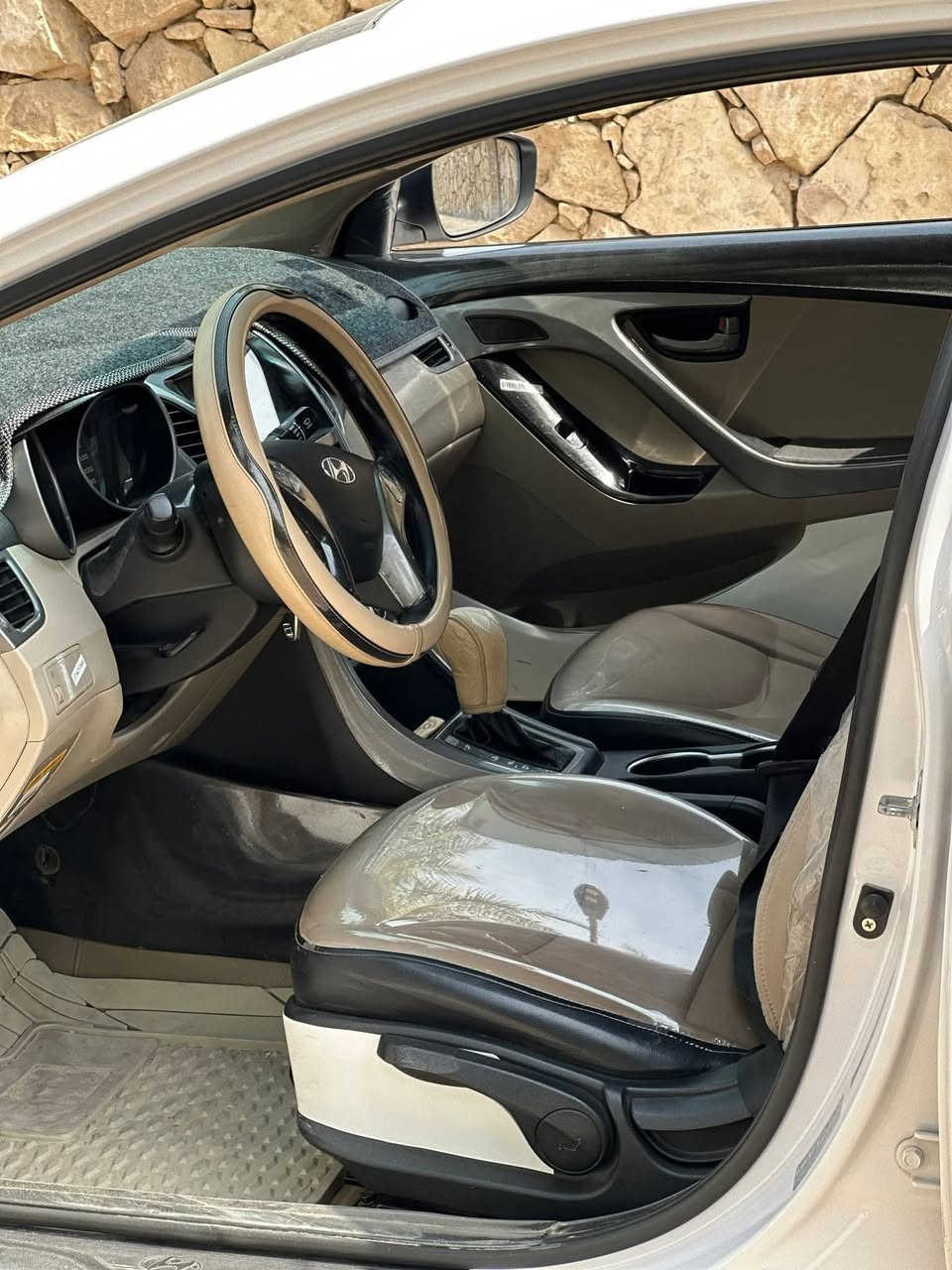 النترا موديل 15 خليجي للبيع
رقم بغداد مكانه بابل حله
السياره مكفوله من. كلشي والسونار موجود بالصور
ماشيه 126
للاستفسار ***********
