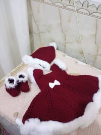 اللهم صل على محمد وال محمد وفرتلكم مجموعه من فساتين والسكارف   باجود ا...