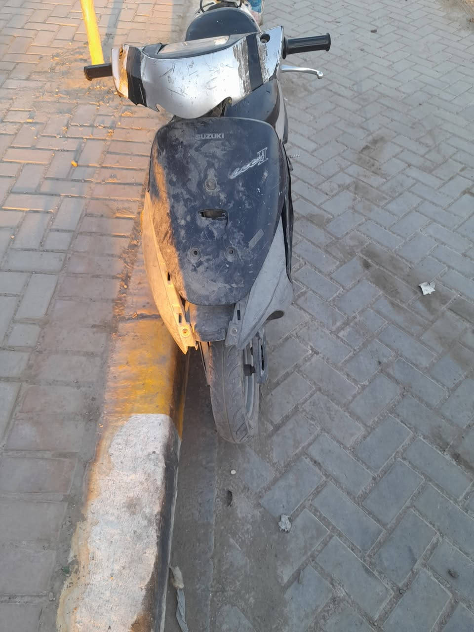 السلام عليكم 
السلام عليكم دراجه سازوكي خفاش شغاله محرك نضيف بغداد الغزالية***********/ ***********سعر١٣٠
