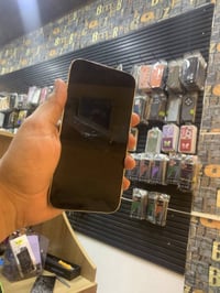ايفون13بروماكس ذاكره128 بطاريه92 نموذجm تك سيم كلو نورمال شرط السعر650...