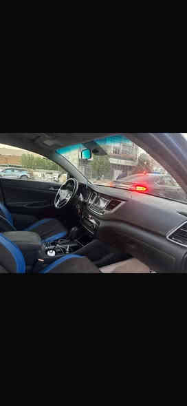 توسان موديل 2017 وارد أمريكي حادثها كما في السونار
رقم شمالي بسمي 
تريد تحويل 
تريد وكاله 
نص فول 
محرك 2000 
ماشية 170 
كشن سائق كهرباء 
وتدفئة
نظام اقتصادي 
عارضها ١٣٧ وبيها مجال 
***********
