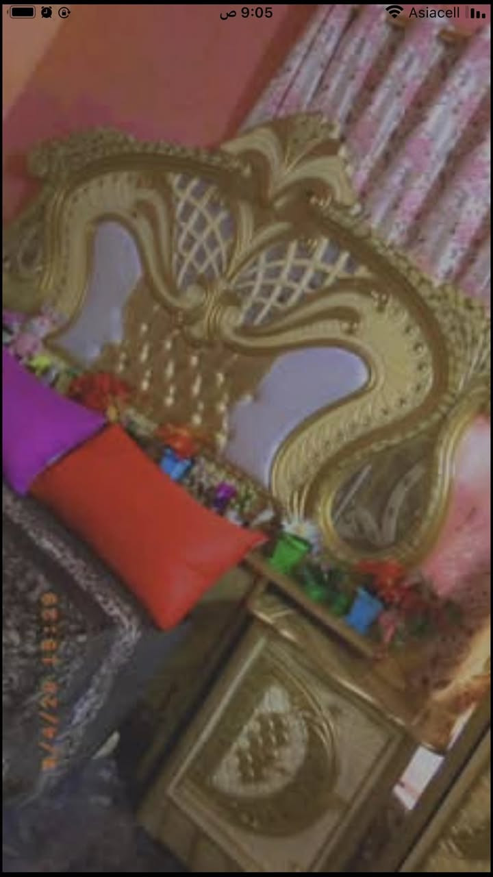 سعرها600الف وبيها مجال الشراي يتصل***********
