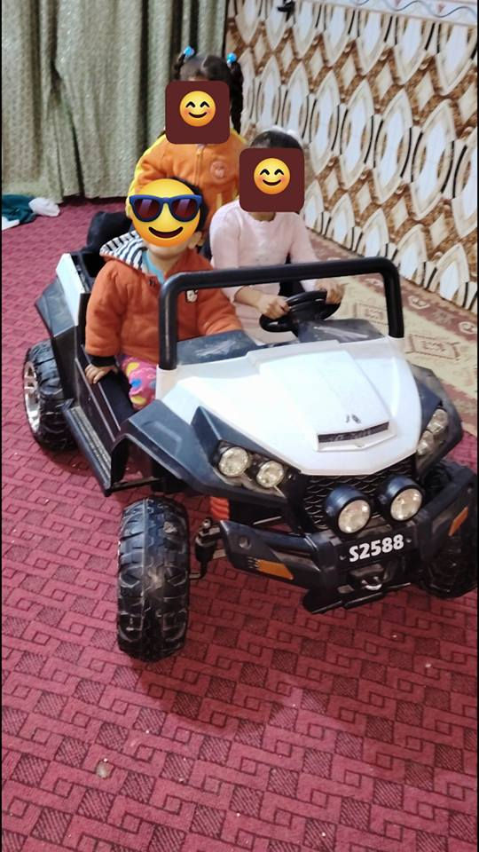 *********** سياره أطفال ٣نفرات حجم كبير ع شحن نقصها باتري شغاله وتمشي اوتماتيك تشغيل بصمه
هواي مواصفات بيها مكاني القاسم
