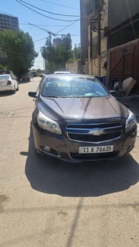 ماليبو 2013  محرك 2500 ادامه شبه كامله السعر 83 ورقه و بيها مجال للتوا...