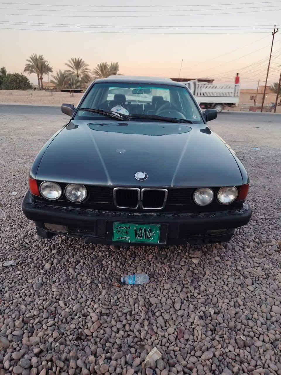 السلام عليكم بي ام BMW سياره جاهزه صدر تخم تاير دوشمه كله جديد سياره كير ومحرك عطلات رقمها نينوى اخضر شرط تحويل راعيها موجود سياره جاهزه مكانها صلاح الدين العلم 
‏‪***********‬‏
***********
