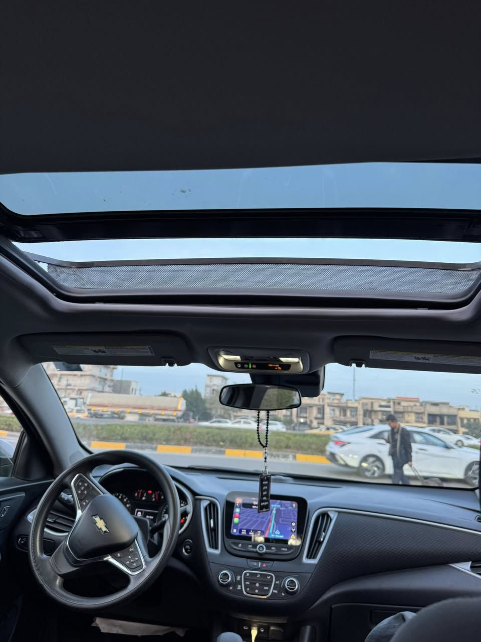 السلام عليكم
ماليبو ٢٠٢٤ lt
رقم بغداد باسمي
بانوراما 
تشغيل عن بعد 
تدفئة كشنات 
رادارات 
تبريد قطعتين
ماشية ١٩ الف كيلو 
السيارة محرك كير تبريد مكفول مناقصهة شي
السيارة جاية من امريكا مضروب الكير ومبدل هنا وبيها الجاملغ الامامي والخلفي مصبوغ حادثها موجود بالصور 
والقمارة من امريكا بيها طخات بدون صبغ هاي كل تفاصيل السيارة
مكاني بغداد السيدية 
السعر 123  وبيها مجال بسيط 
 ***********
