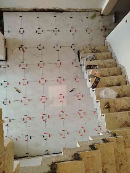 سلام عليكم خلفه سيراميك من بابل شغل درجه اولى ***********
