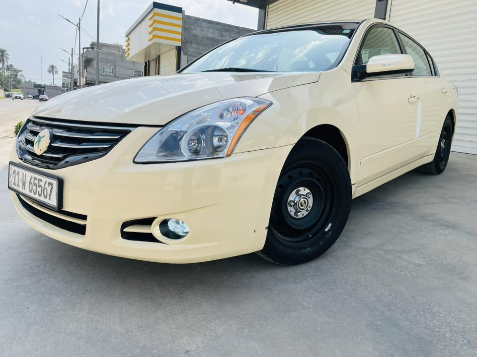 سلام عليكم نيسان التيما خليجي ٢٠١٢ تكسي دبي سياره رقم بغداد خصوصي بسمي تبريد شغال مكينه وكير اي عيب مابيهن سياره ماشيه ميتين ودعش حقيقي سونر معروض بل صور مكاني ديالى خانقين ***********
