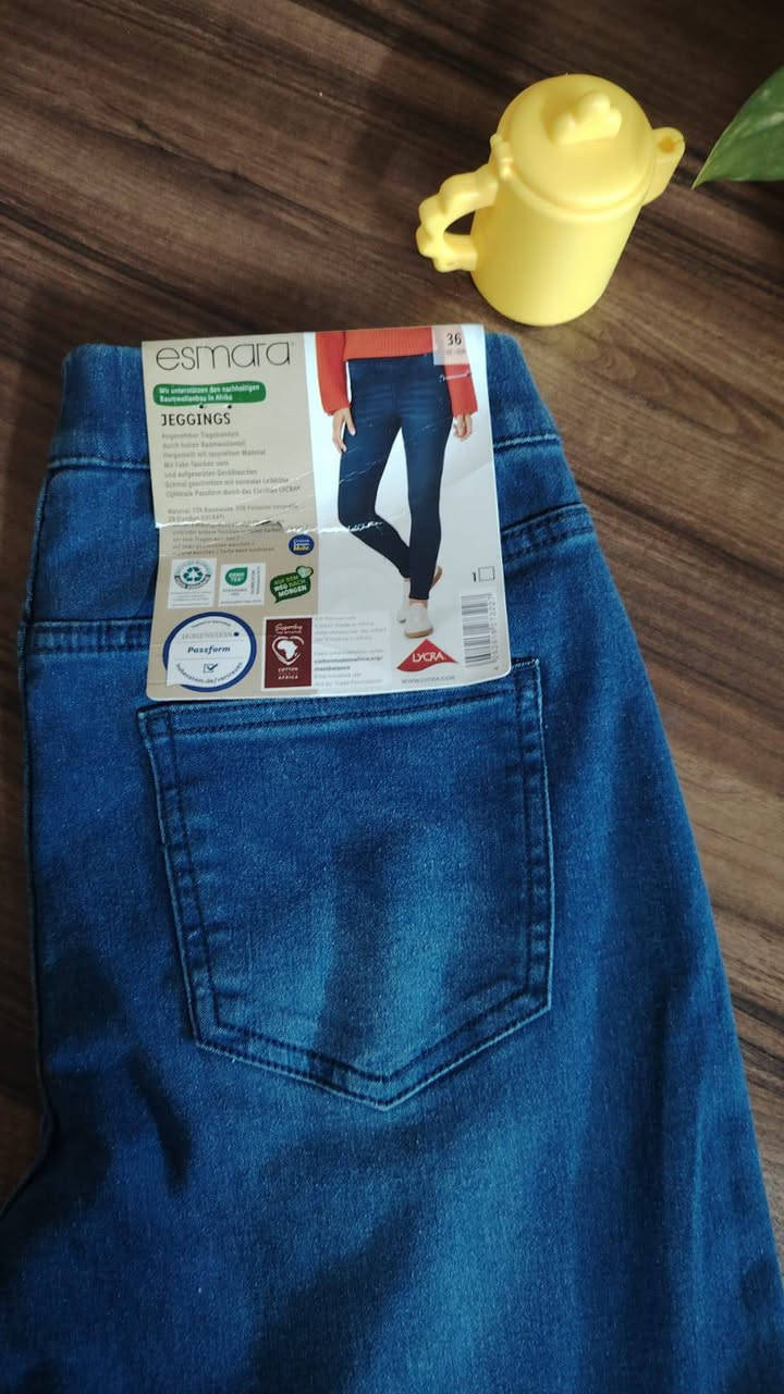 عندي شلعت جينزات نسائي ب3 الواحد 15 قطعه ليدل


**إذا كنت صاحب هذا الإعلان وتريد حذفه لأي سبب، رجاءا أرسل رسالة إلى الدعم الفني**