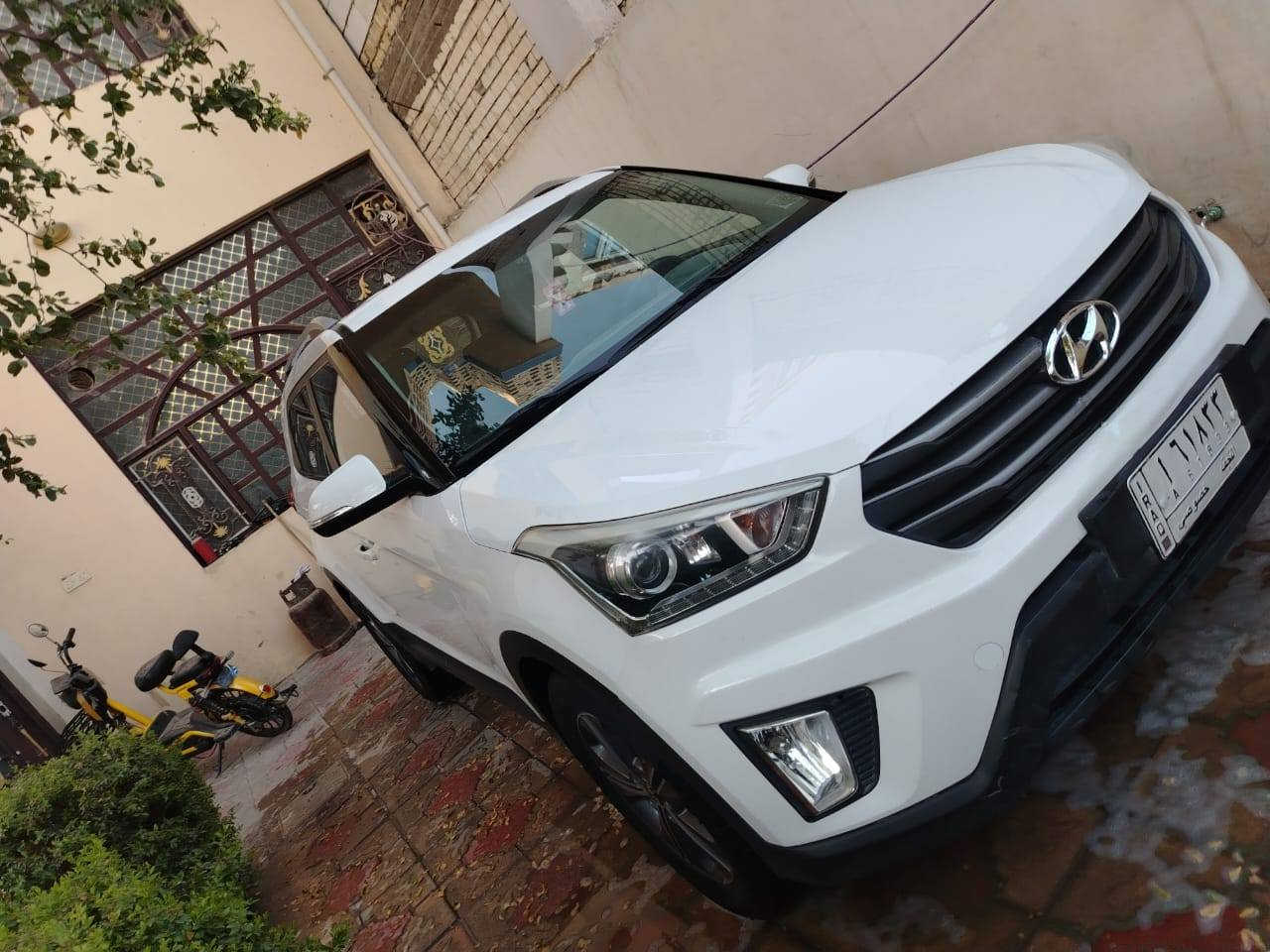 هونداي كريتا موديل ٢٠١٧ خليجي صبغ بنيد فقط بدون داخل وارباك سليم جديده ماشيه ١٣٠ الف مراوس ترهم سعره ١٣٠ورقه ***********
