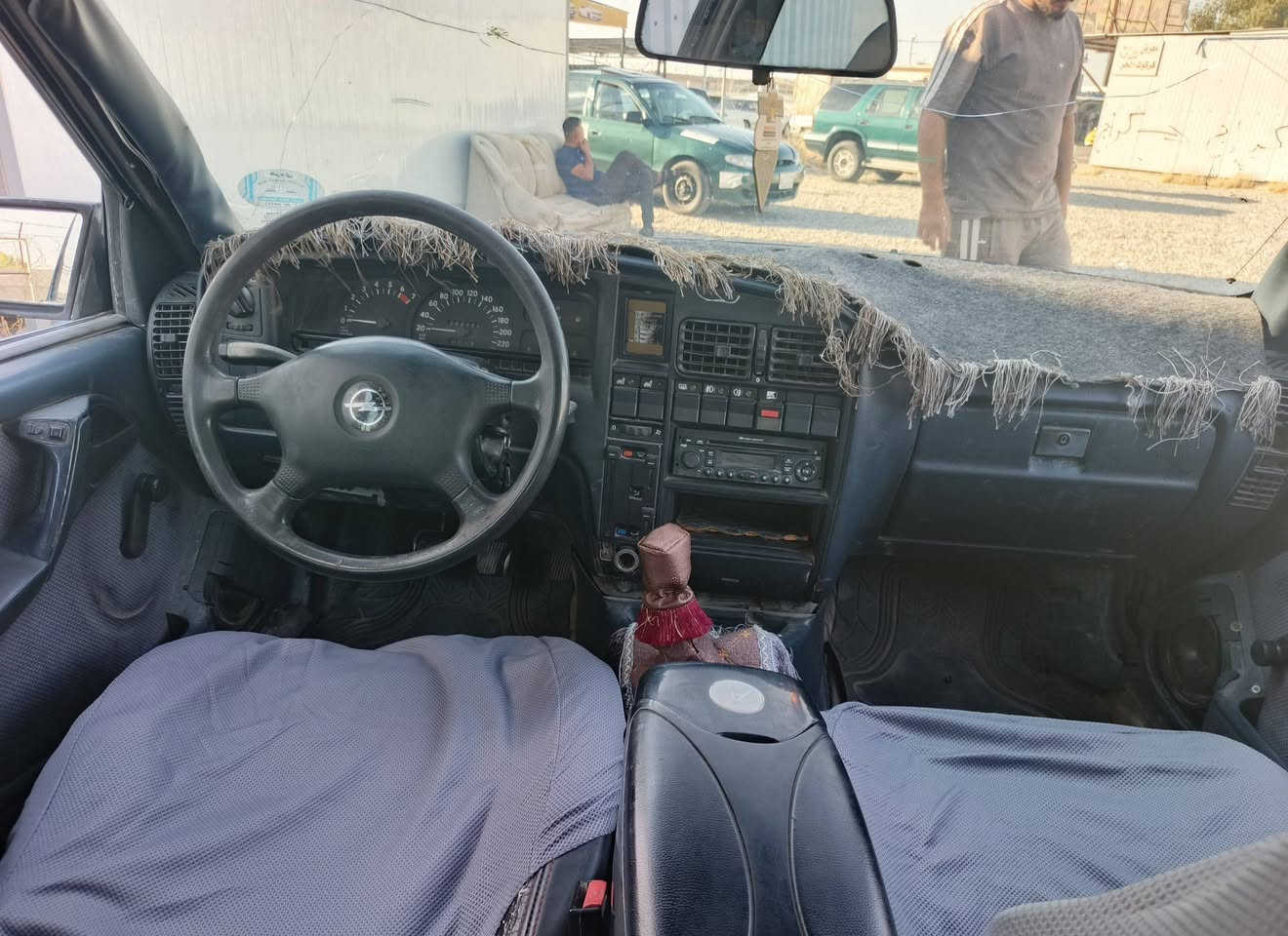 بيع سريع! اوميكا مشروع وطني لل27 دفتر بنزين كير جديد قبل يومين شديته كير محرك بالشرط 
كهربائيات شغال سعر 18 وبيها مجال عنوان كركوك ***********
