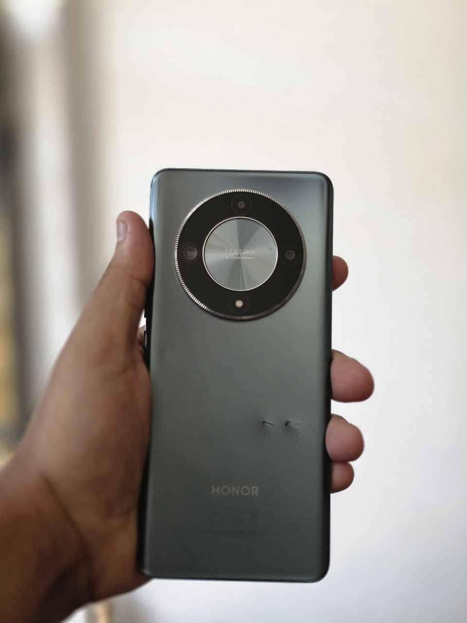 📱 للبيع | HONOR Magic6 Lite
✅ الرام: 8GB
✅ الذاكرة: 256GB
✅ المعالج: Snapdragon 6 Gen 1
✅ الشاشة: AMOLED 6.78" بدقة 1.5K وتردد 120Hz
💰 السعر: 300,000 دينار
📦 الجهاز فقط (بدون ملحقات)
📍 العنوان: البلديات - شارع سيد صلاح
📞 للاستفسار: *********** بغداد, العراق
