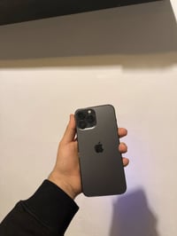 آيفون ١٣ برو ماكس • سلفري • بطارية ٩١