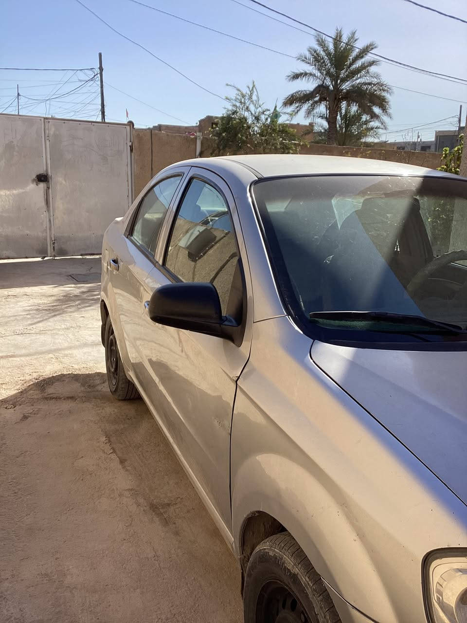 سلام عليكم
سيارة أفيو خليجي للبيع موديل 2013، رقم قادسية، باسمي.
مكينة 1600 
المكان: النجف.
للاستفسار الاتصال على الرقم: ***********
