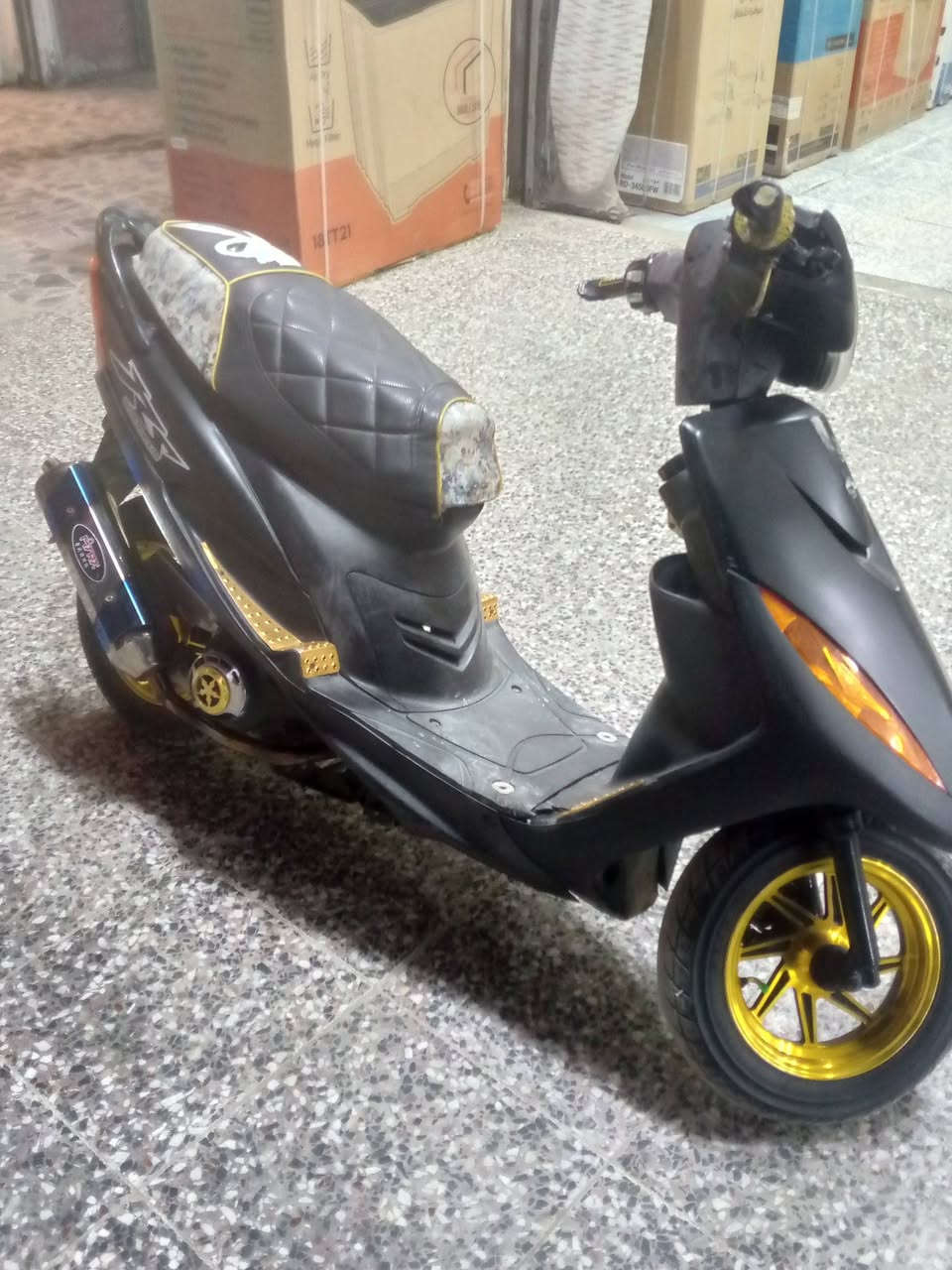 دراجه ماكس مزوده صلنصه رياضي للبيع قفل ب 400 ***********
