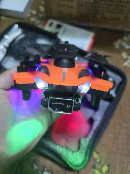 اخر ٣ قطع درووون فووول وفدشي يخبل وكلة على الفحص والشغل تاخذ وسعر جوة السوووك
السعر ٢٥ الف 
مكاني بغداد الشعب توصيل متوفر 
للتواصل ***********
